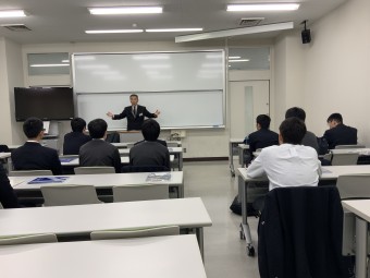 C327468A-3237-42CB-B0F6-E0D954835281